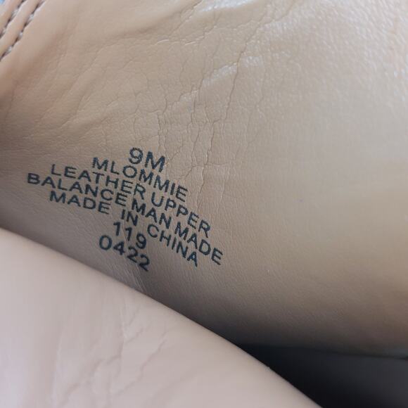 Marc Fisher Booties Mlommie Pointy Toe Boot Size 9 M - Picture 5 of 13